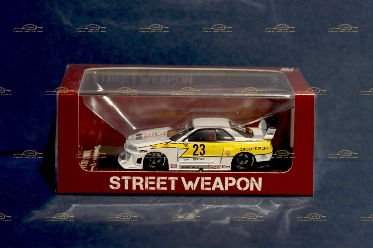 STREET WEAPON 1/64 NISSAN SKYLINE GT-R R34 LBWK - White/Yellow