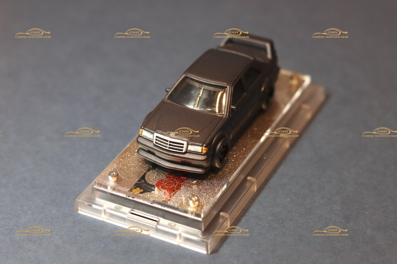 Hot Wheels Display Case Mercedes-Benz 190 E (Loose Car)