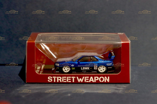 STREET WEAPON  1/64 NISSAN SKYLINE GT-R R34 LBWK - Metallic Blue