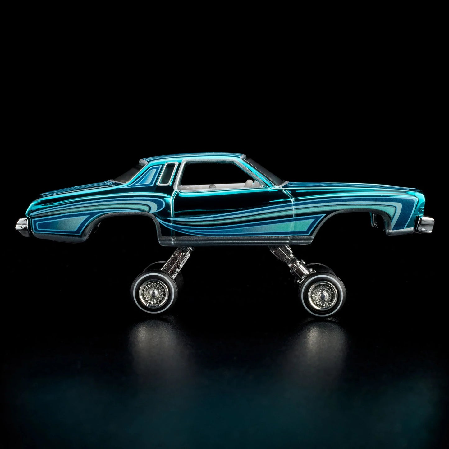 【Pre-Order】Hot Wheels RLC Exclusive 1975 Chevrolet Monte Carlo