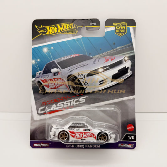 Hot Wheels Car Culture 2024 Modern Classics Nissan Skyline GT_R (R32) Pandem