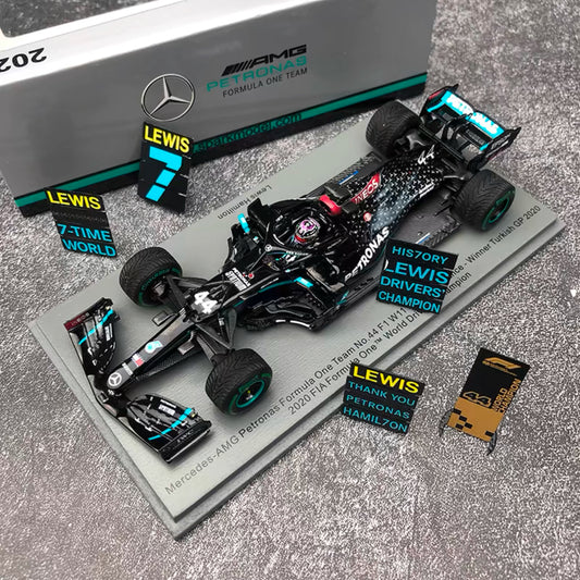 Spark 1:43 Mercedes-AMG W11 #44 — Winner Turkish GP 2020