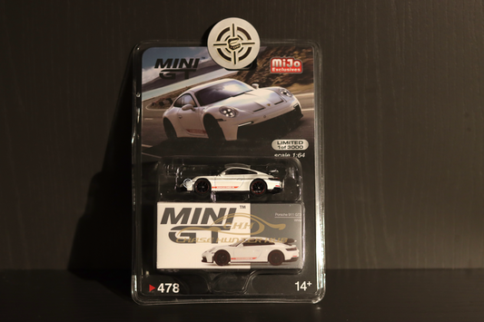 MINI GT #478 Porsche