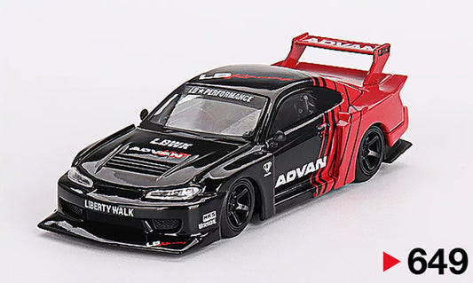 MINI GT #649 Advan S15