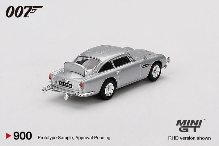 Mini GT #900 007 James Bond Goldfinger