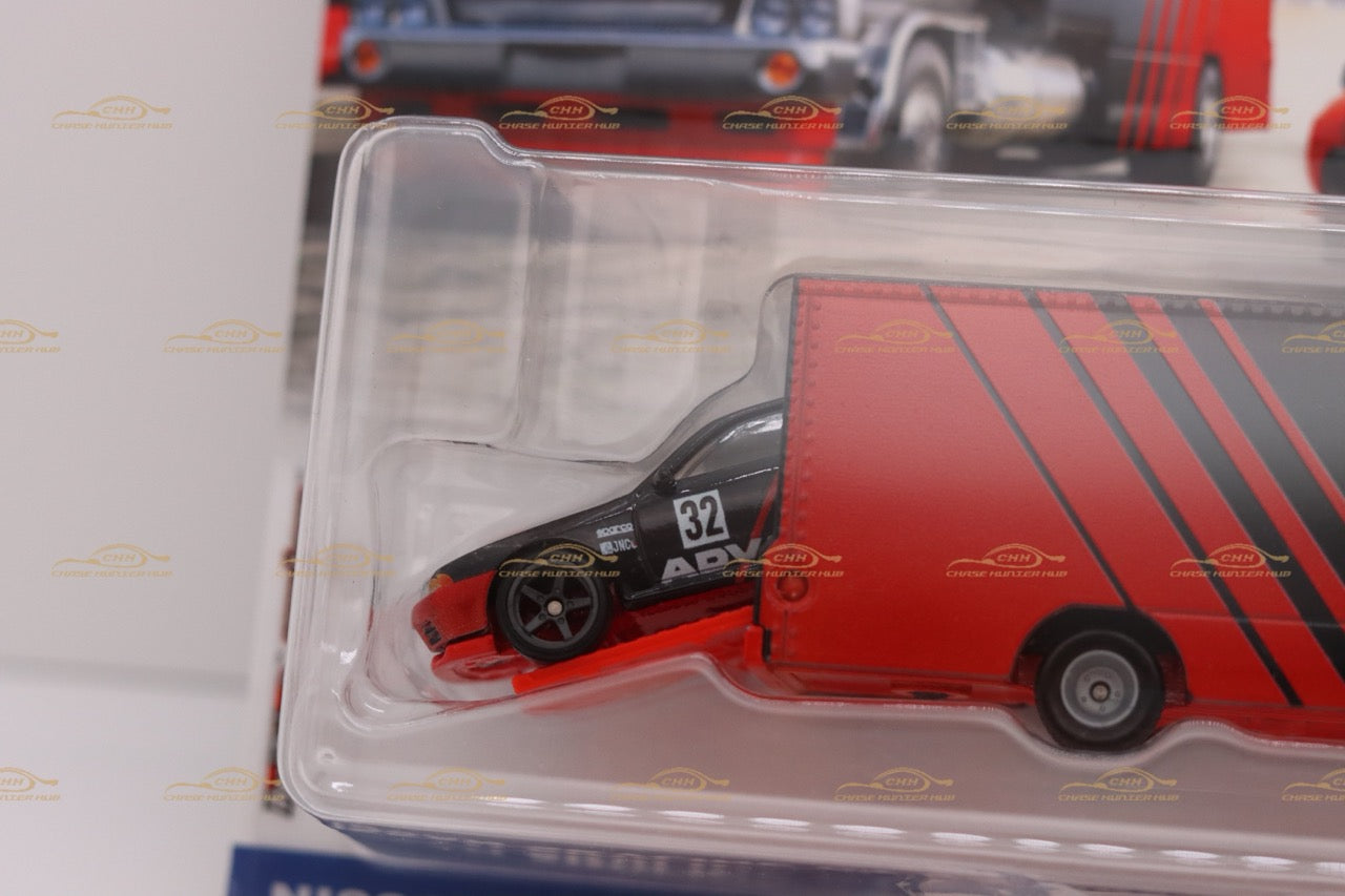 Hot Wheels Team Transport #27 NISSAN SKYLINE GT-R BNR32